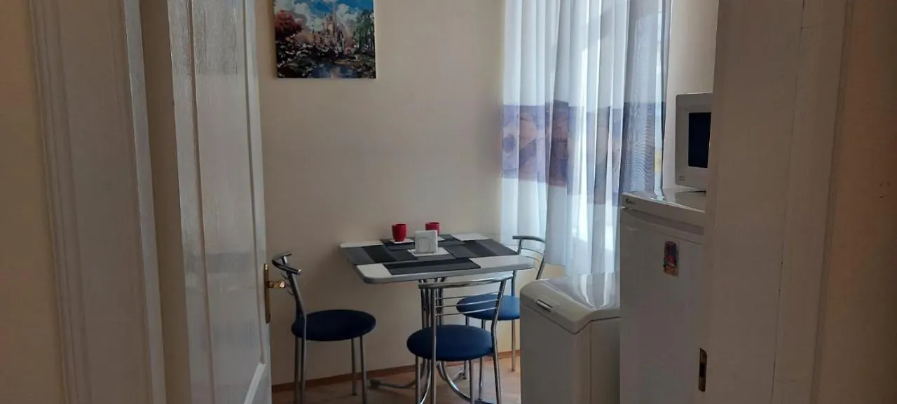 Апартаменты White Rooms On City Center Львов