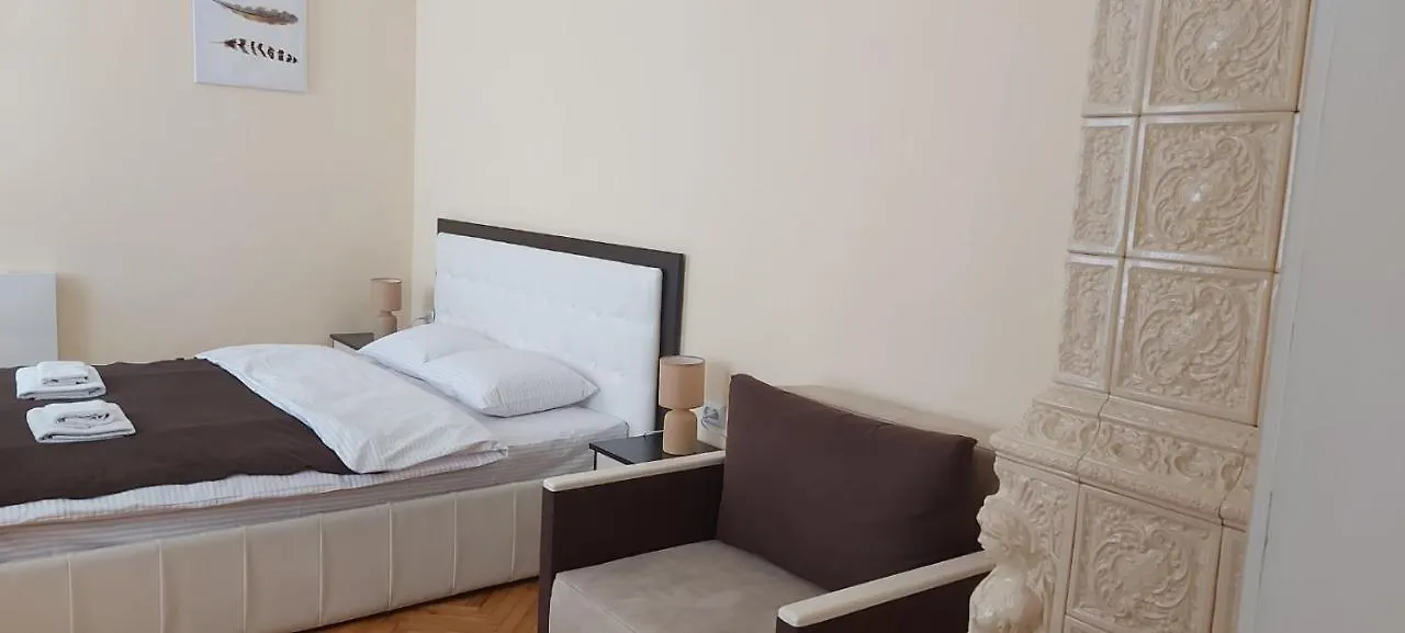Апартаменты White Rooms On City Center Львов Украина