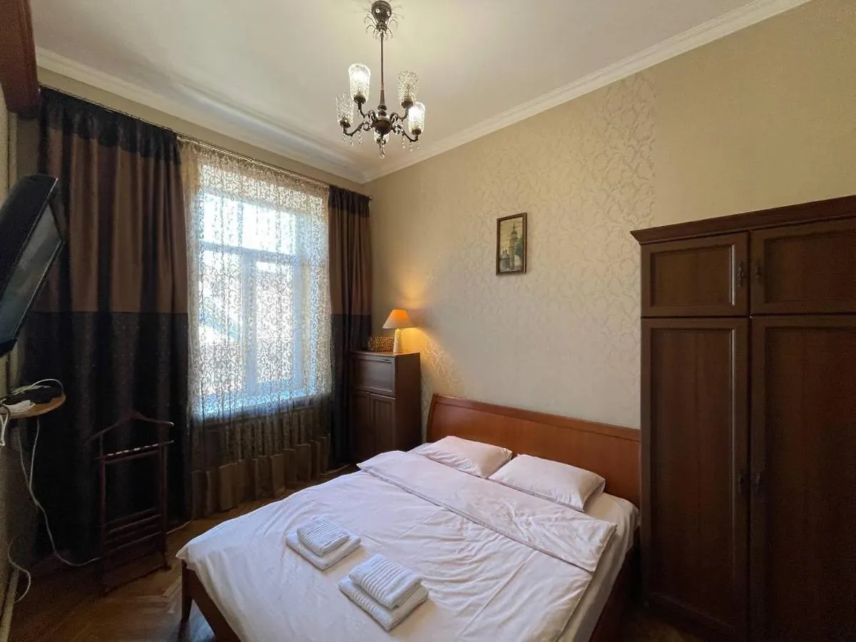 Апартаменты White Rooms On City Center Львов